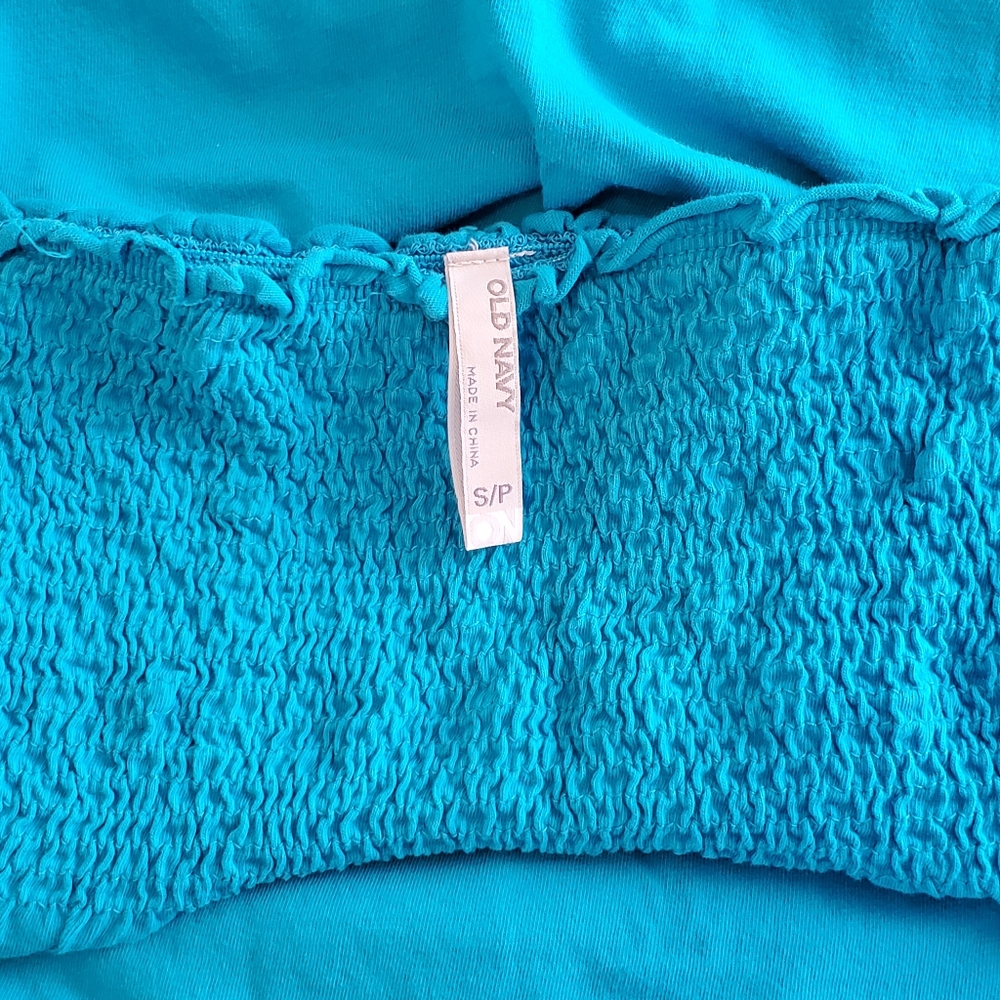 Old Navy - Picture 2 of 2